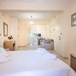Argostοli Bay Ex Rouchotas Aparthotel
