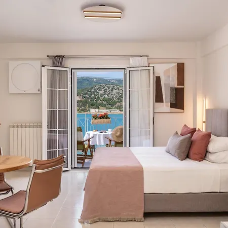 Argostοli Bay Ex Rouchotas Ξενοδοχείο με διαμερίσματα 4*