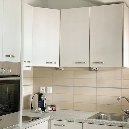 Rouchotas Appart hôtel *