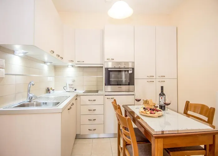 Aparthotel Argostοli Bay Apartments