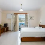 Argostοli Bay Ex Rouchotas מלון דירות ארגוסטולי