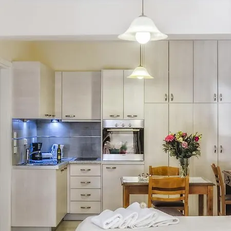 Rouchotas Lägenhetshotell Argostoli (Kefalonia)