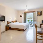 Argostοli Bay Ex Rouchotas Aparthotel