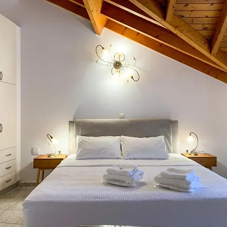 Aparthotel Rouchotas